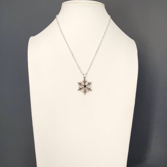 Silver snowflake with black and gray crystals pendant necklace - Picture 2 of 10